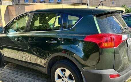 Toyota RAV4, 2012 год, 1 390 000 рублей, 4 фотография