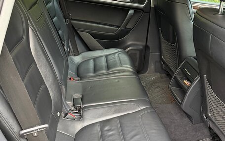 Volkswagen Touareg III, 2012 год, 1 950 000 рублей, 26 фотография