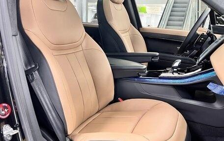 Land Rover Range Rover Sport, 2026 год, 17 999 000 рублей, 33 фотография