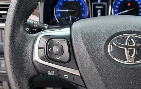 Toyota Camry, 2017 год, 2 750 000 рублей, 11 фотография