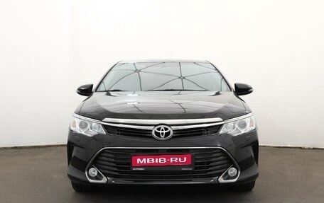 Toyota Camry, 2017 год, 2 750 000 рублей, 3 фотография