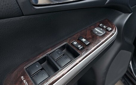 Toyota Camry, 2017 год, 2 750 000 рублей, 24 фотография
