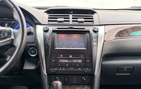 Toyota Camry, 2017 год, 2 750 000 рублей, 26 фотография