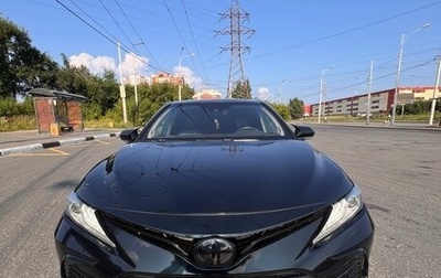 Toyota Camry, 2018 год, 2 800 000 рублей, 1 фотография