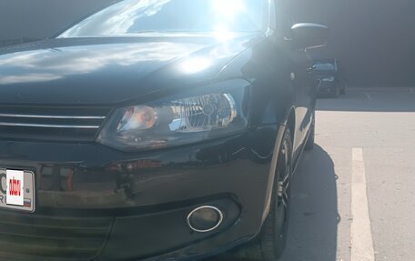 Volkswagen Polo VI (EU Market), 2013 год, 425 000 рублей, 18 фотография
