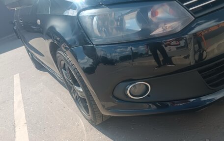 Volkswagen Polo VI (EU Market), 2013 год, 425 000 рублей, 19 фотография