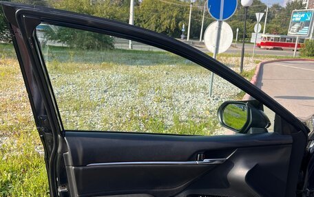 Toyota Camry, 2018 год, 2 800 000 рублей, 24 фотография