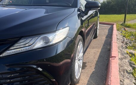Toyota Camry, 2018 год, 2 800 000 рублей, 27 фотография