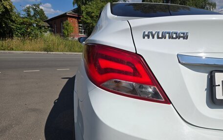 Hyundai Solaris II рестайлинг, 2015 год, 1 190 000 рублей, 15 фотография