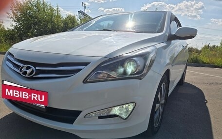 Hyundai Solaris II рестайлинг, 2015 год, 1 190 000 рублей, 14 фотография