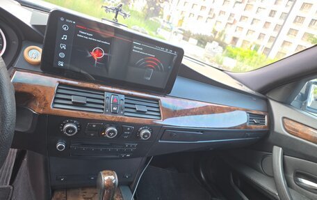 BMW 5 серия, 2004 год, 1 300 000 рублей, 7 фотография