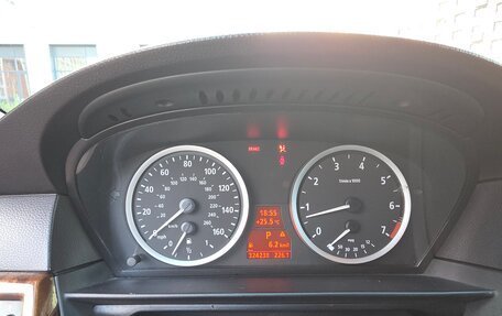 BMW 5 серия, 2004 год, 1 300 000 рублей, 6 фотография