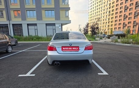 BMW 5 серия, 2004 год, 1 300 000 рублей, 3 фотография