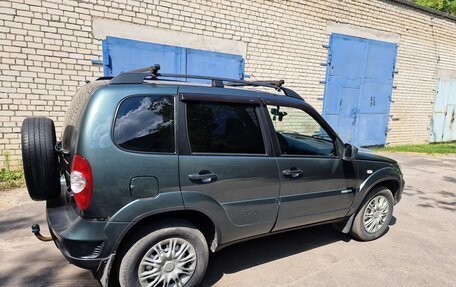 Chevrolet Niva I рестайлинг, 2012 год, 450 000 рублей, 4 фотография