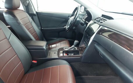 Toyota Camry, 2016 год, 1 950 000 рублей, 16 фотография