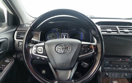 Toyota Camry, 2016 год, 1 950 000 рублей, 15 фотография