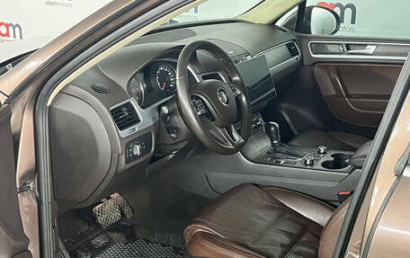 Volkswagen Touareg III, 2010 год, 1 599 000 рублей, 10 фотография