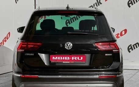 Volkswagen Tiguan II, 2018 год, 2 735 000 рублей, 7 фотография