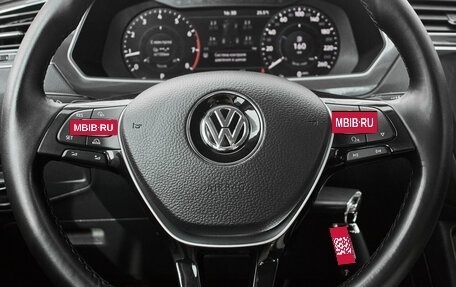 Volkswagen Tiguan II, 2018 год, 2 735 000 рублей, 12 фотография