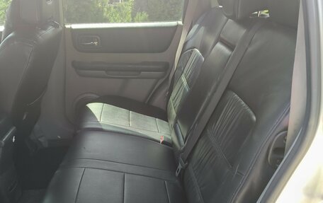 Nissan X-Trail, 2004 год, 640 000 рублей, 11 фотография