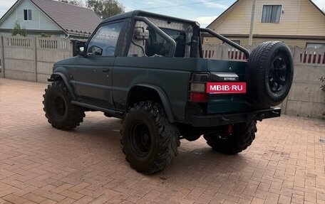 Mitsubishi Pajero III рестайлинг, 1993 год, 1 200 000 рублей, 4 фотография