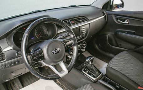 KIA Rio IV, 2018 год, 1 289 000 рублей, 8 фотография