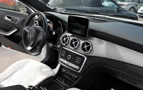 Mercedes-Benz GLA, 2019 год, 2 470 000 рублей, 14 фотография