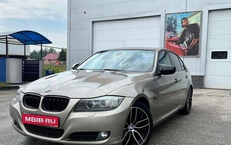 BMW 3 серия, 2011 год, 980 000 рублей, 1 фотография