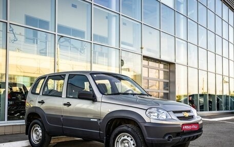 Chevrolet Niva I рестайлинг, 2015 год, 748 000 рублей, 1 фотография