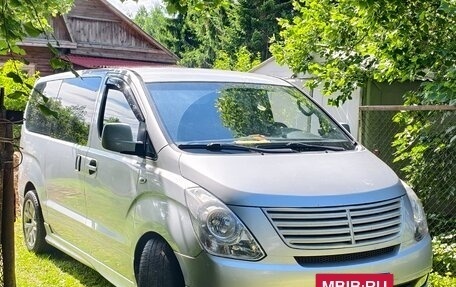 Hyundai Grand Starex Grand Starex I рестайлинг 2, 2008 год, 1 300 000 рублей, 13 фотография