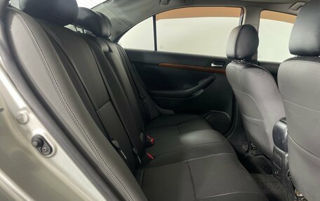 Toyota Avensis III рестайлинг, 2007 год, 659 000 рублей, 19 фотография