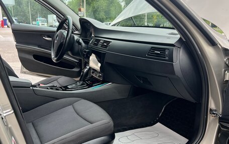 BMW 3 серия, 2011 год, 980 000 рублей, 15 фотография
