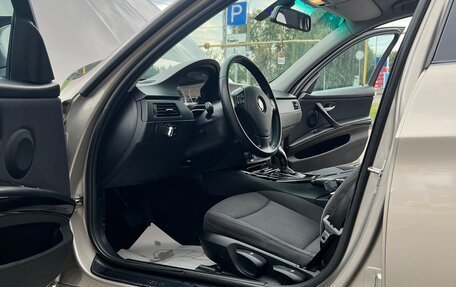 BMW 3 серия, 2011 год, 980 000 рублей, 22 фотография