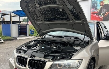 BMW 3 серия, 2011 год, 980 000 рублей, 12 фотография