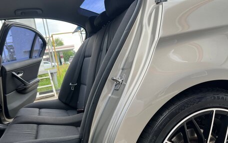 BMW 3 серия, 2011 год, 980 000 рублей, 24 фотография