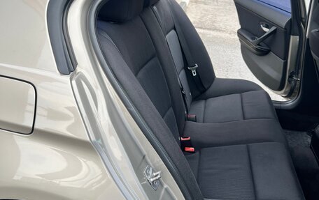 BMW 3 серия, 2011 год, 980 000 рублей, 26 фотография