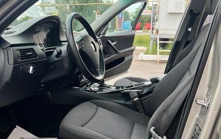 BMW 3 серия, 2011 год, 980 000 рублей, 28 фотография