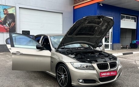 BMW 3 серия, 2011 год, 980 000 рублей, 36 фотография