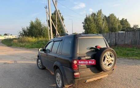 Land Rover Freelander II рестайлинг 2, 2006 год, 335 000 рублей, 3 фотография