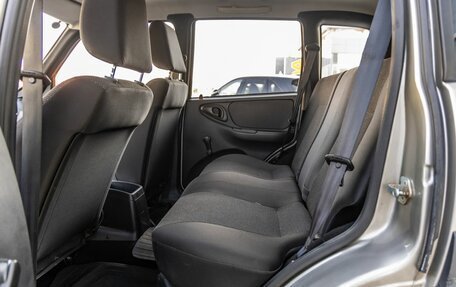 Chevrolet Niva I рестайлинг, 2015 год, 748 000 рублей, 25 фотография
