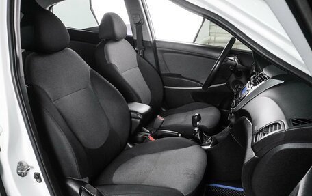 Hyundai Solaris II рестайлинг, 2012 год, 719 000 рублей, 8 фотография