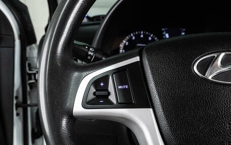 Hyundai Solaris II рестайлинг, 2012 год, 719 000 рублей, 14 фотография