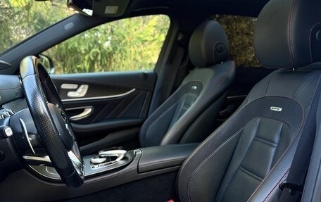 Mercedes-Benz E-Класс AMG, 2018 год, 4 960 000 рублей, 13 фотография