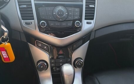 Chevrolet Cruze II, 2012 год, 850 000 рублей, 8 фотография