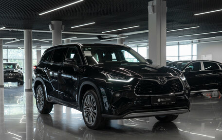 Toyota Highlander, 2026 год, 5 250 000 рублей, 2 фотография