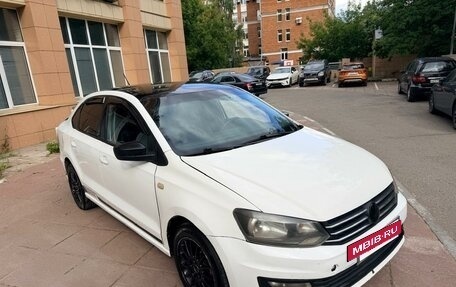 Volkswagen Polo VI (EU Market), 2014 год, 350 000 рублей, 5 фотография