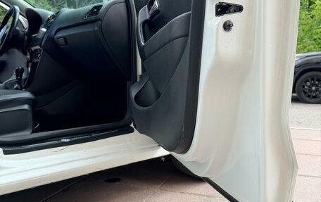 Volkswagen Polo VI (EU Market), 2014 год, 350 000 рублей, 11 фотография