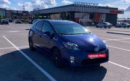 Toyota Prius, 2009 год, 1 120 000 рублей, 3 фотография