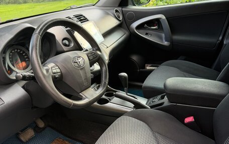 Toyota RAV4, 2011 год, 1 600 000 рублей, 7 фотография