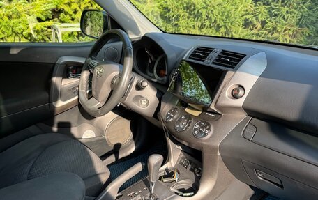 Toyota RAV4, 2011 год, 1 600 000 рублей, 15 фотография